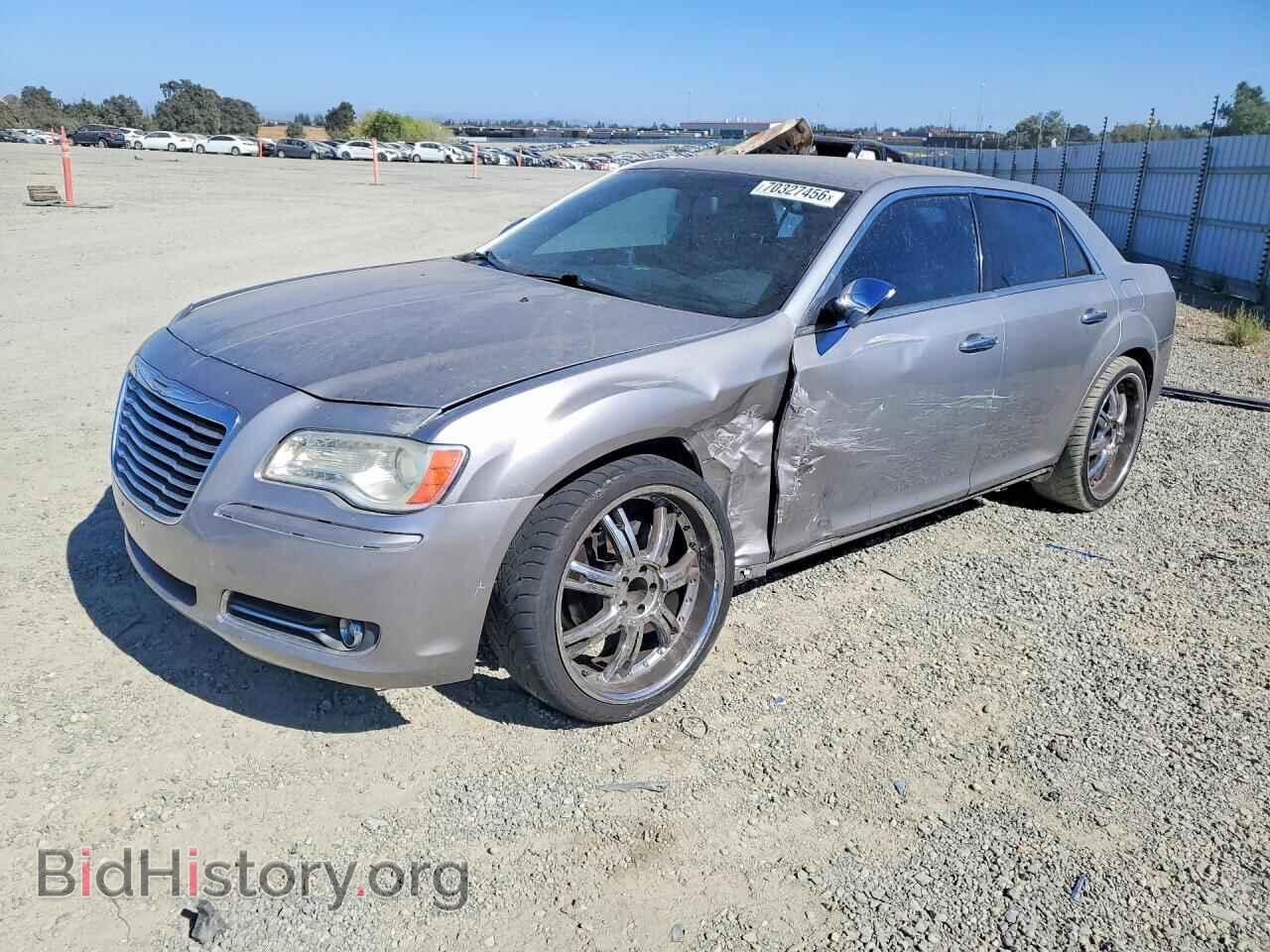 Photo 2C3CA5CG6BH531190 - CHRYSLER 300 2011