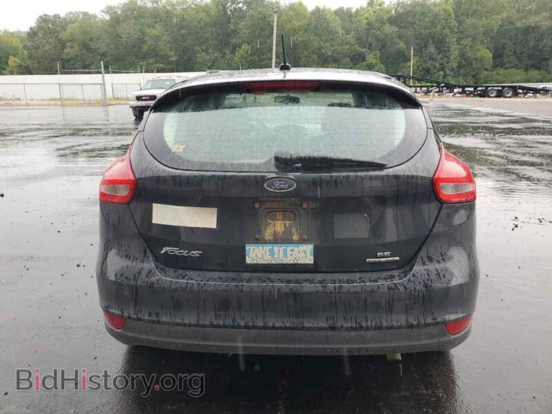 2015 Ford FOCUS (VIN 1FADP3K2XFL282061) — фото 6 из 12