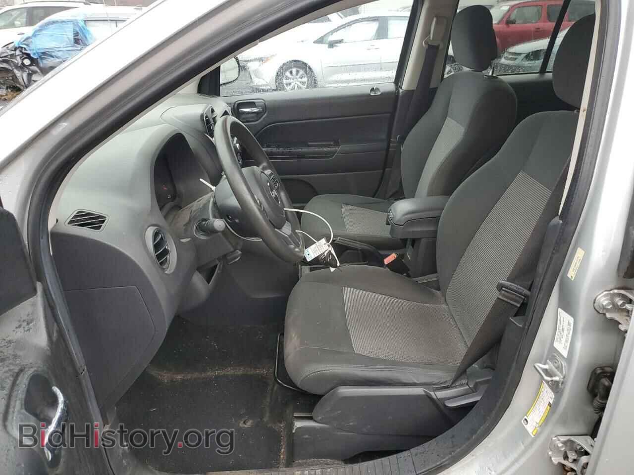 2011 JEEP COMPASS - VIN: 1J4NT1FA8BD137776 - Photo 7