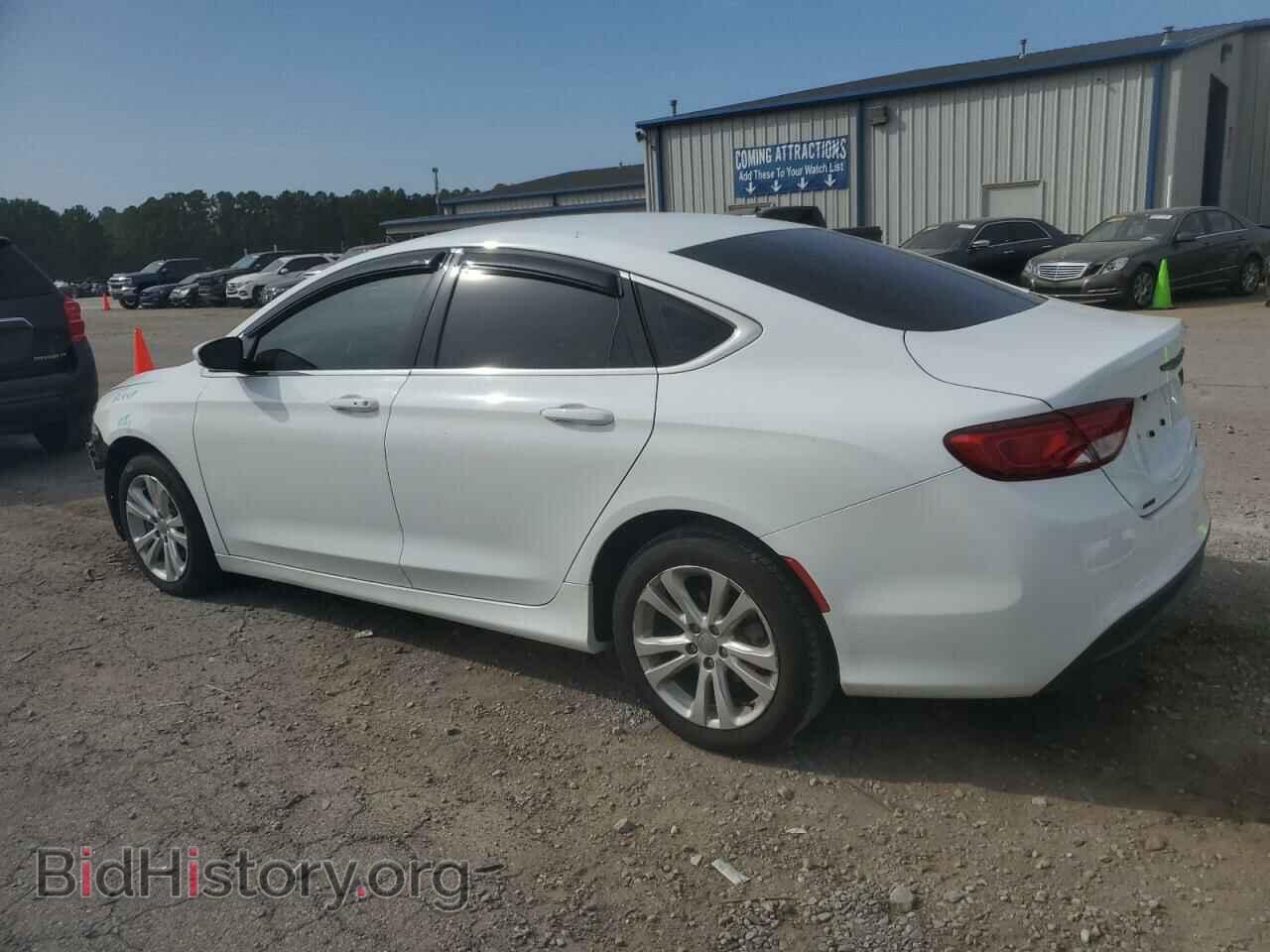 2016 CHRYSLER 200 - VIN: 1C3CCCAB3GN177732 - Фото 2