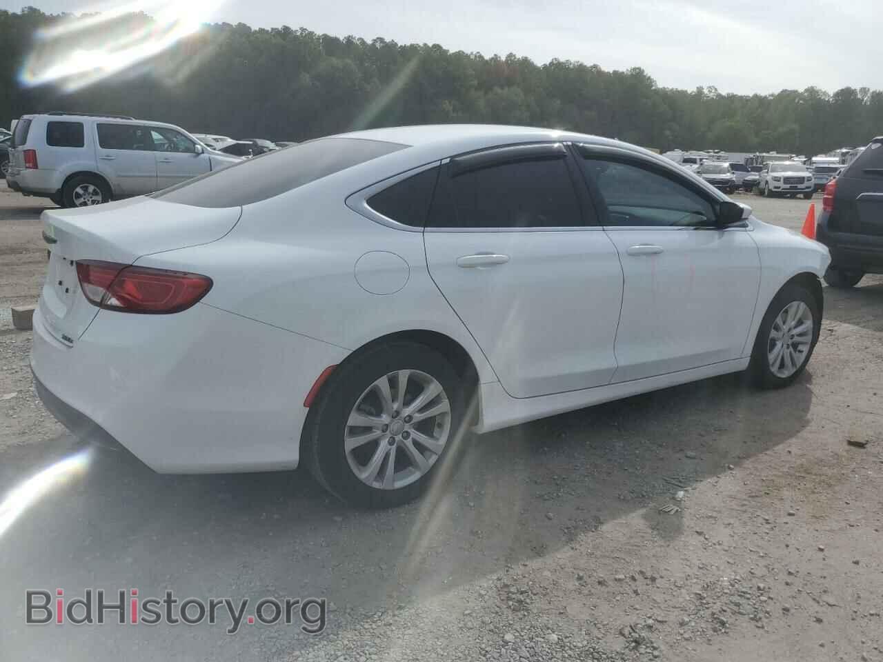 2016 CHRYSLER 200 - VIN: 1C3CCCAB3GN177732 - Фото 3
