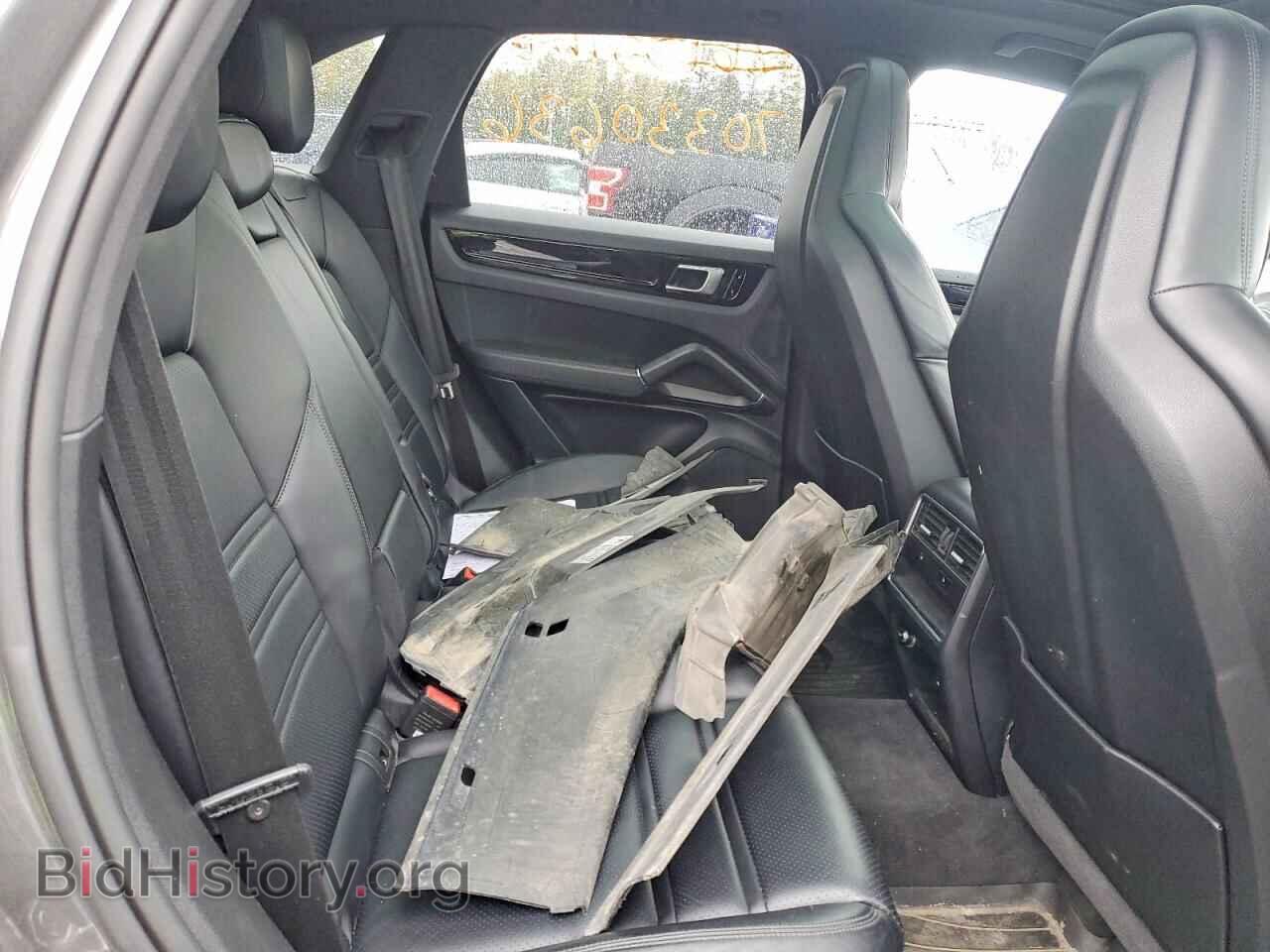 2019 Porsche CAYENNE (VIN WP1AA2AY4KDA07657) — photo 11 of 14