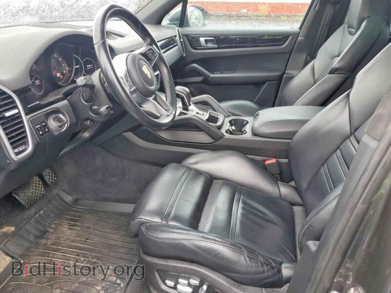 2019 Porsche CAYENNE (VIN WP1AA2AY4KDA07657) — photo 7 of 14