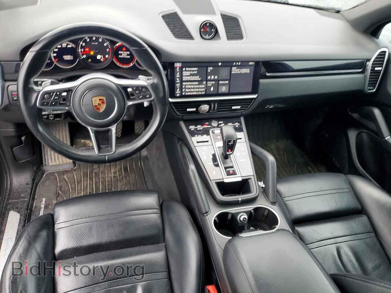 2019 Porsche CAYENNE (VIN WP1AA2AY4KDA07657) — photo 8 of 14