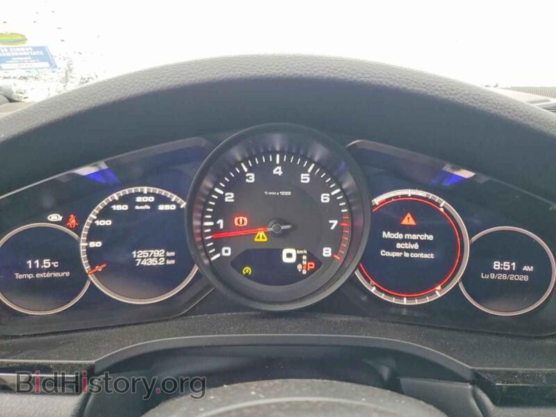 2019 Porsche CAYENNE (VIN WP1AA2AY4KDA07657) — photo 9 of 14