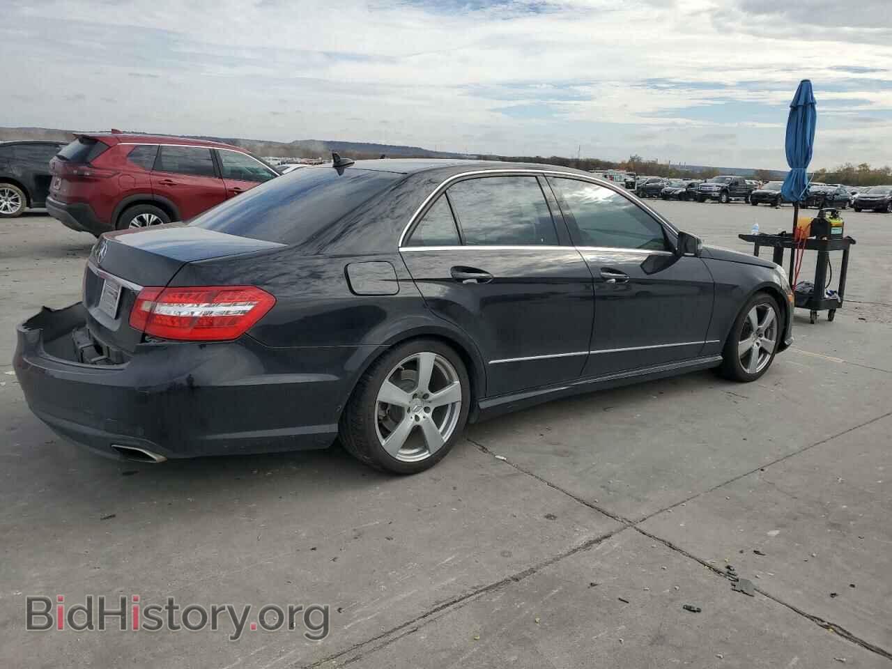 2011 MERCEDES-BENZ E-CLASS - VIN: WDDHF5GB0BA461711 - Фото 3