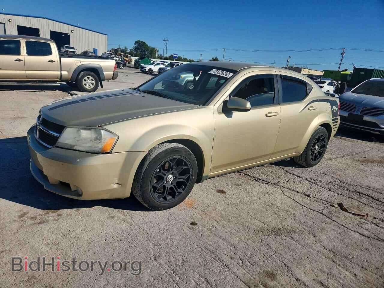 Photo 1B3CC5FB5AN215616 - DODGE AVENGER 2010