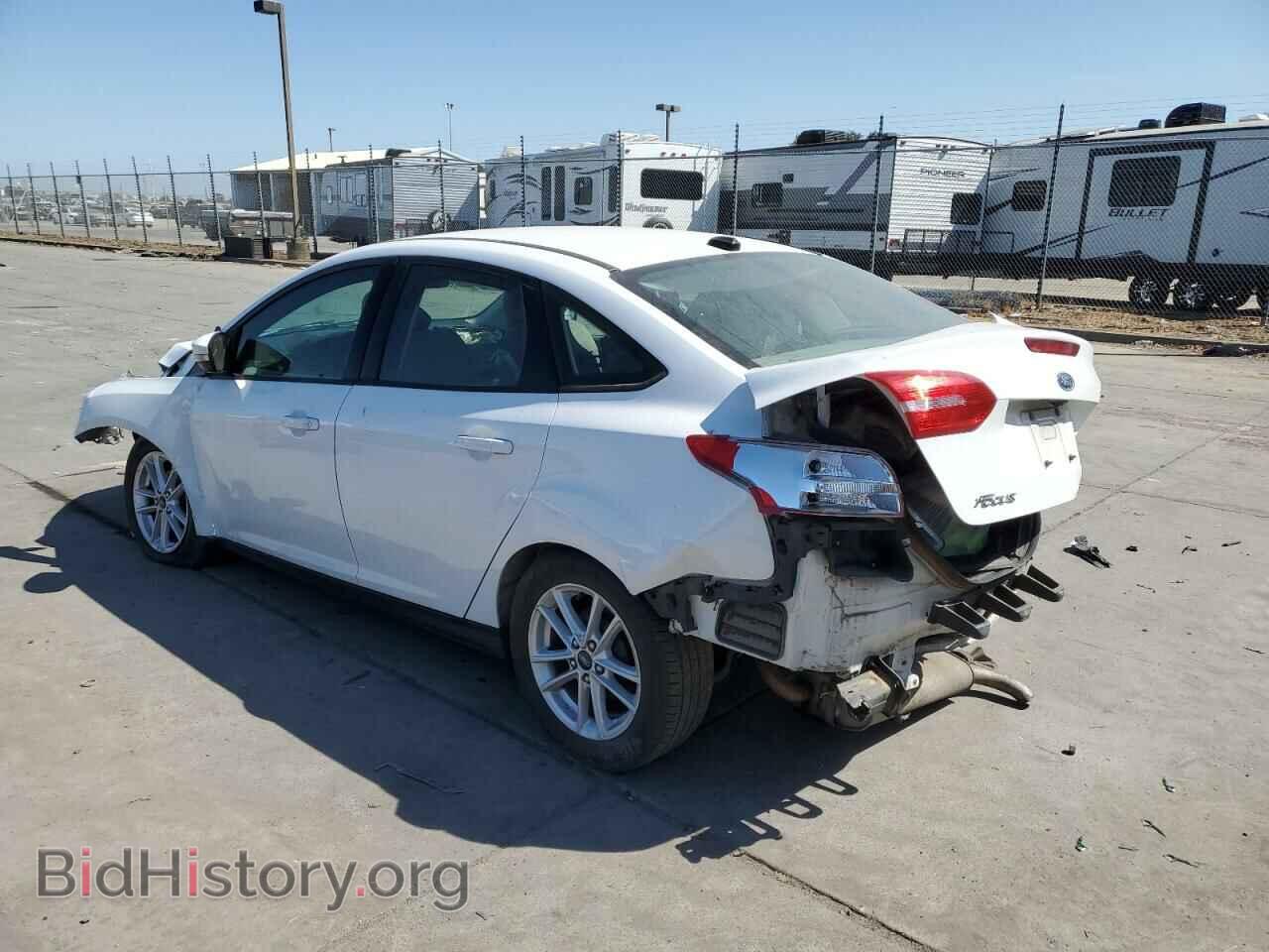 2017 FORD FOCUS - VIN: 1FADP3F28HL247662 - Photo 2