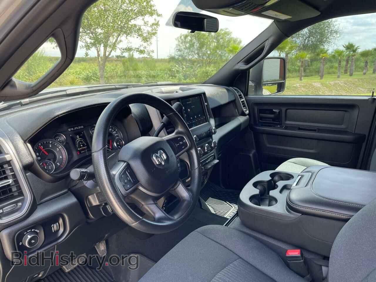 2024 RAM 3500 - VIN: 3C63RRGLXRG121013 - Фото 9