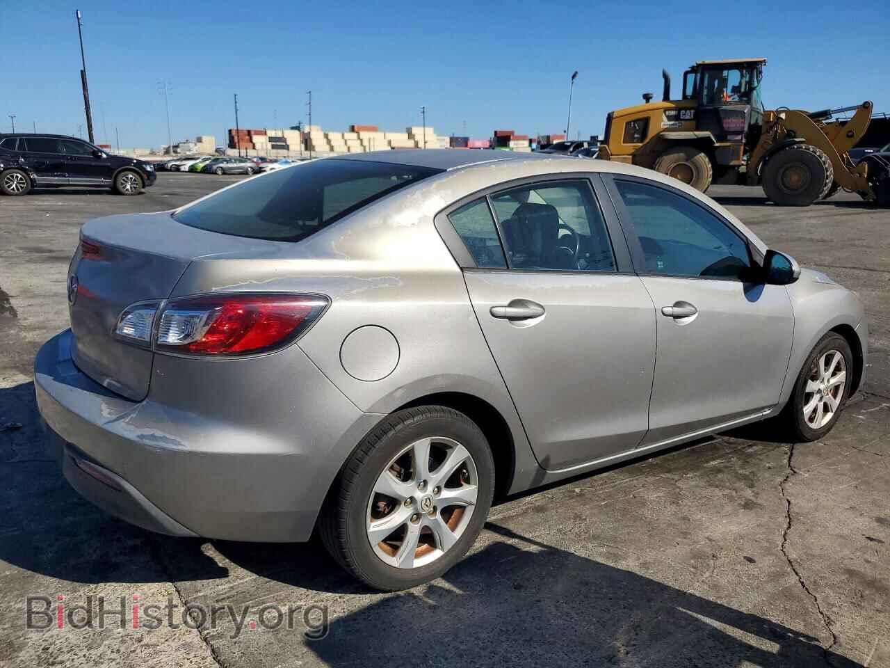 2011 MAZDA 3 - VIN: JM1BL1VG3B1900352 - Photo 3