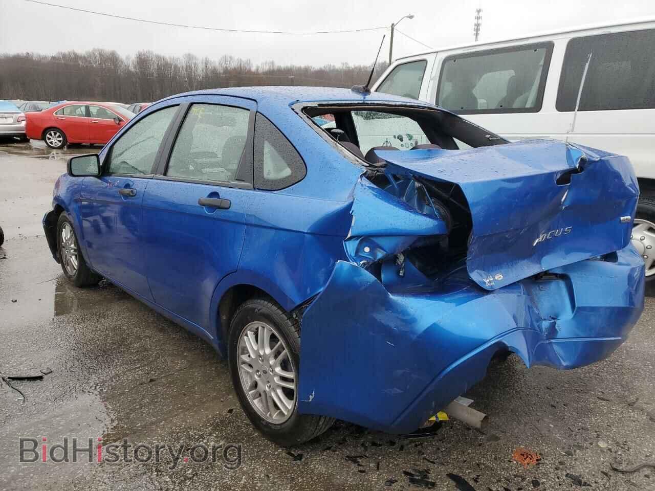 2011 FORD FOCUS - VIN: 1FAHP3FN9BW201629 - Photo 2