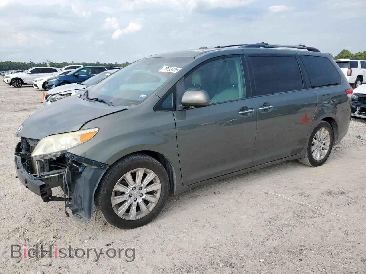 Photo 5TDYK3DC2BS025632 - TOYOTA All Models 2011