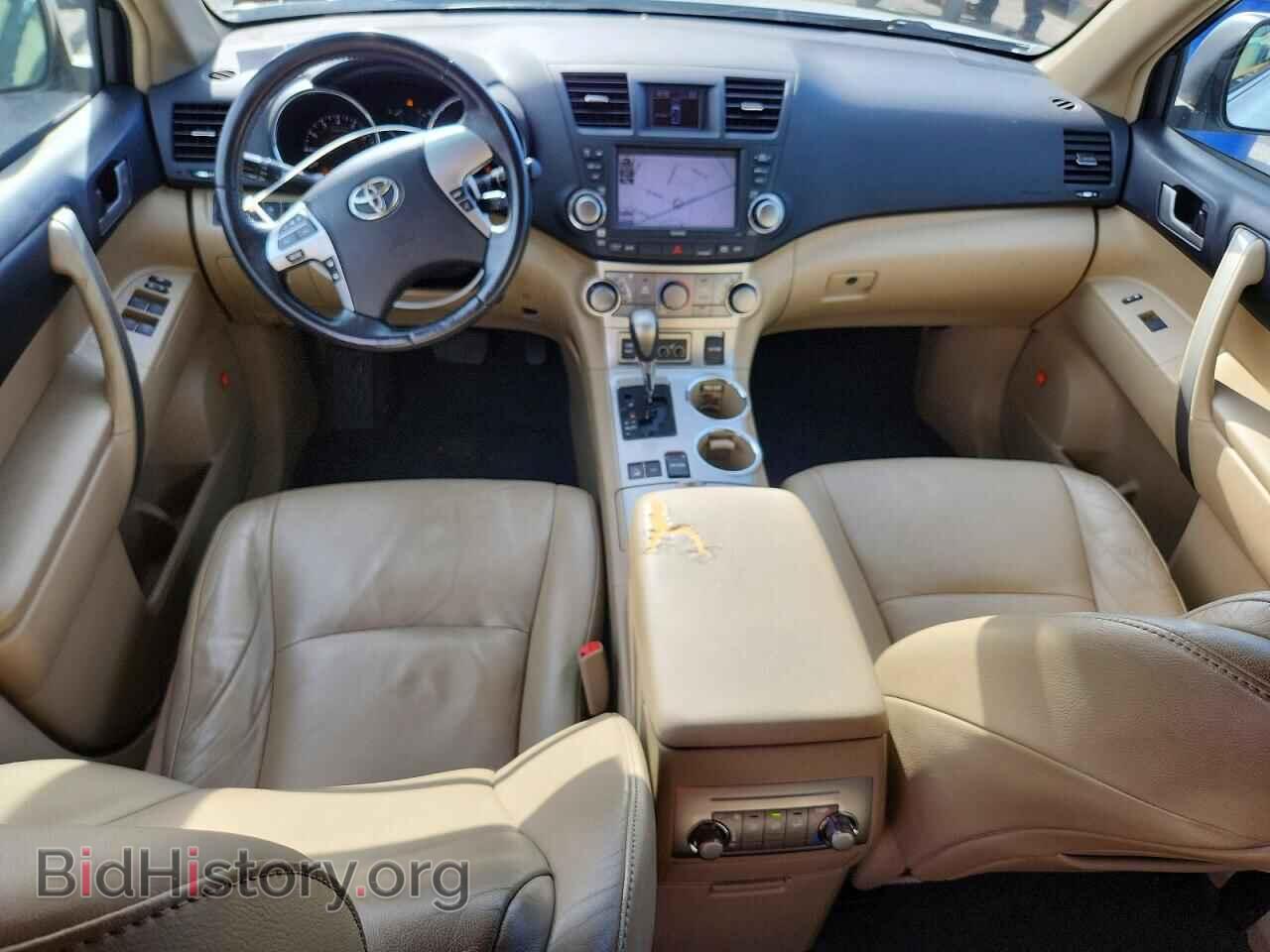 2012 TOYOTA HIGHLANDER - VIN: 5TDBK3EH5CS132076 - Фото 8