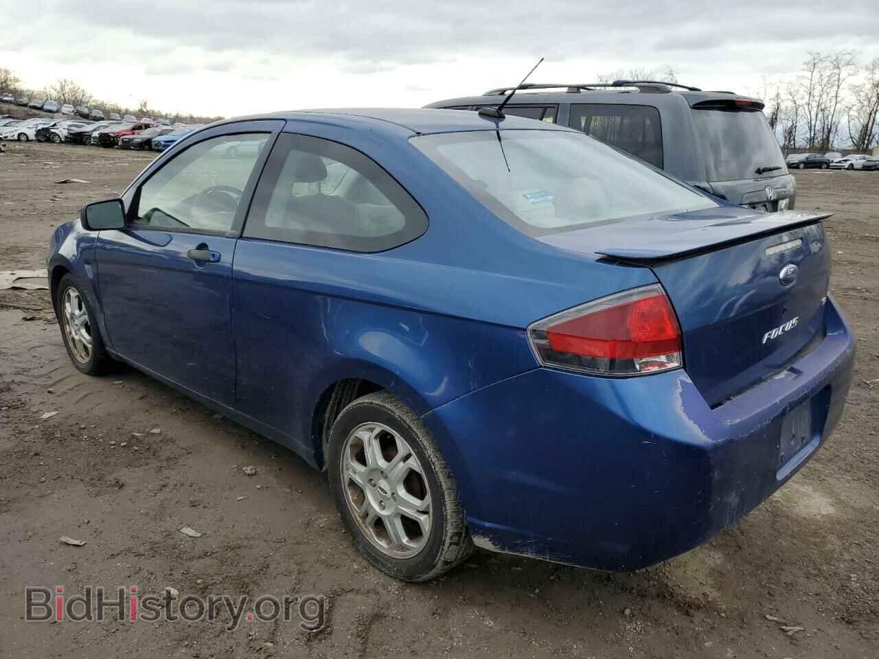 2009 FORD FOCUS - VIN: 1FAHP32N79W166816 - Фото 2