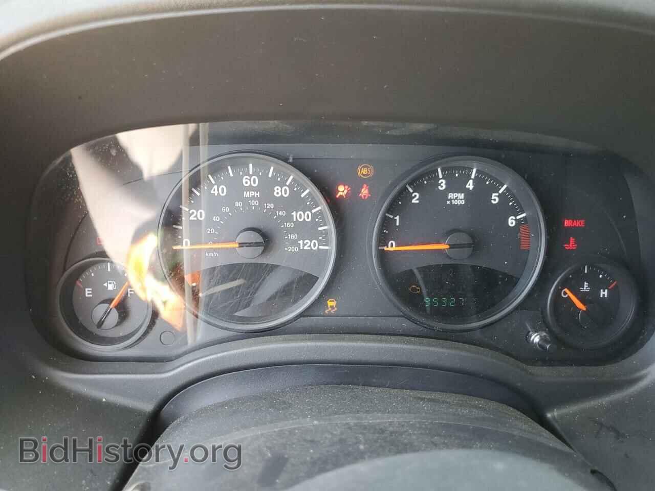2012 JEEP COMPASS - VIN: 1C4NJCEA4CD719738 - Photo 9
