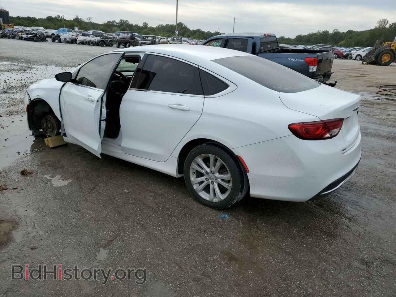 2015 CHRYSLER 200 - VIN: 1C3CCCAB8FN733869 - Фото 2