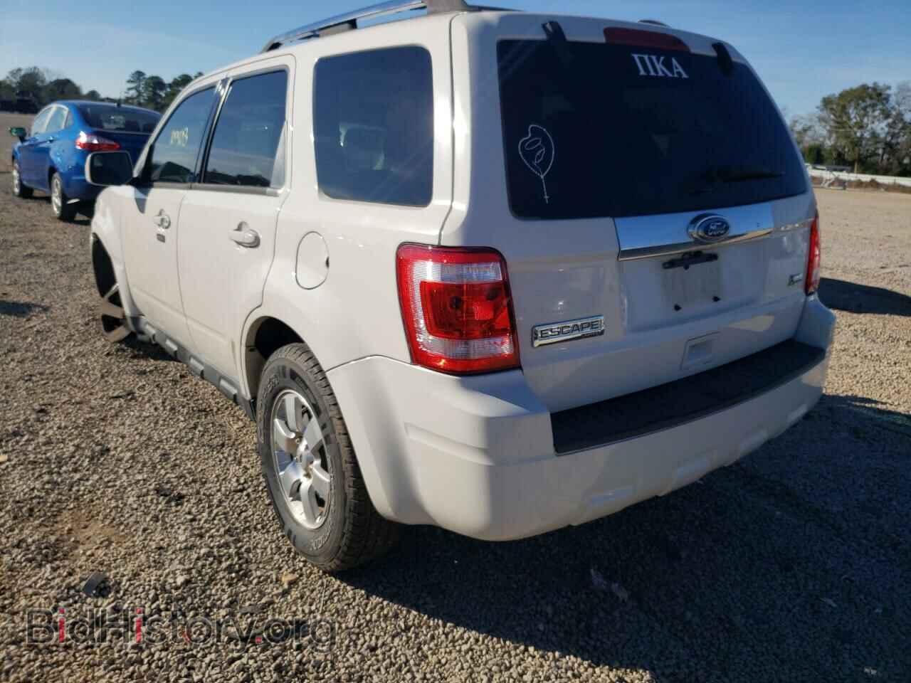 2011 FORD ESCAPE - VIN: 1FMCU0EG6BKB79106 - Фото 3