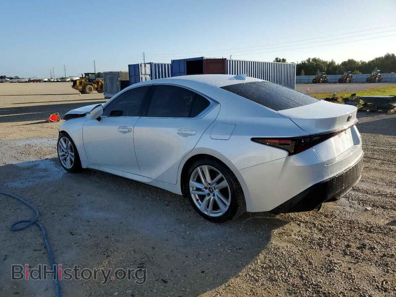 2023 LEXUS IS - VIN: JTHCA1D24P5124716 - Фото 2