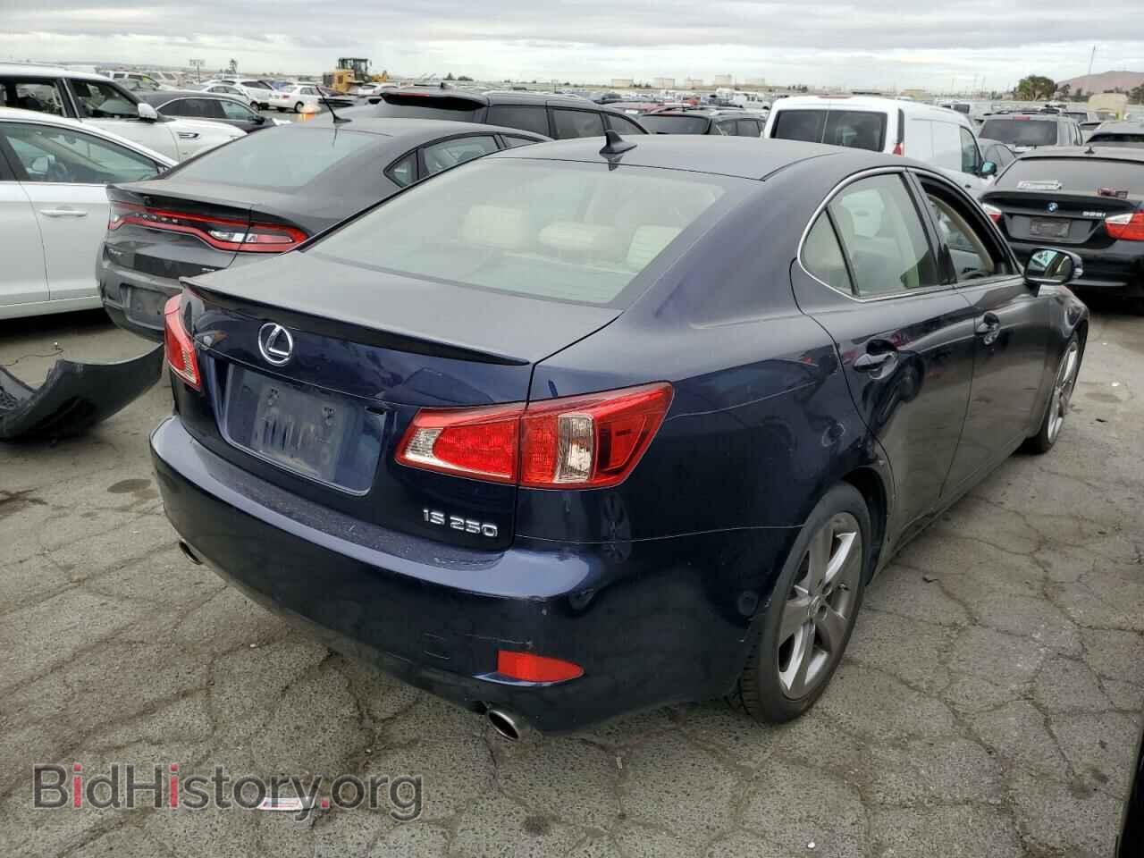 2011 LEXUS IS - VIN: JTHBF5C24B5153468 - Фото 3