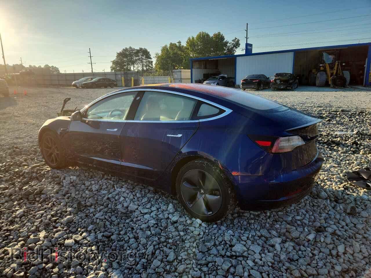 2018 TESLA MODEL 3 - VIN: 5YJ3E1EA8JF039606 - Photo 2