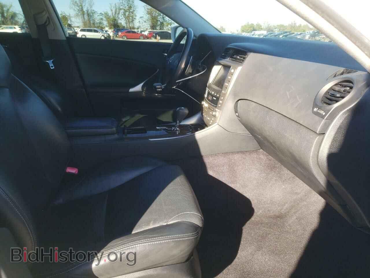 2010 LEXUS IS - VIN: JTHBF5C21A5107594 - Фото 5