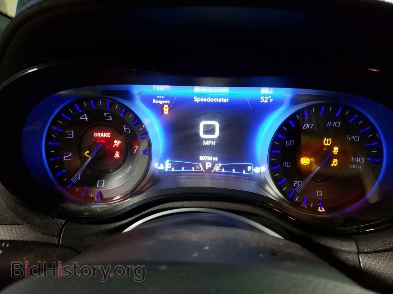 2016 CHRYSLER 300 - VIN: 2C3CCAGG8GH209087 - Фото 9