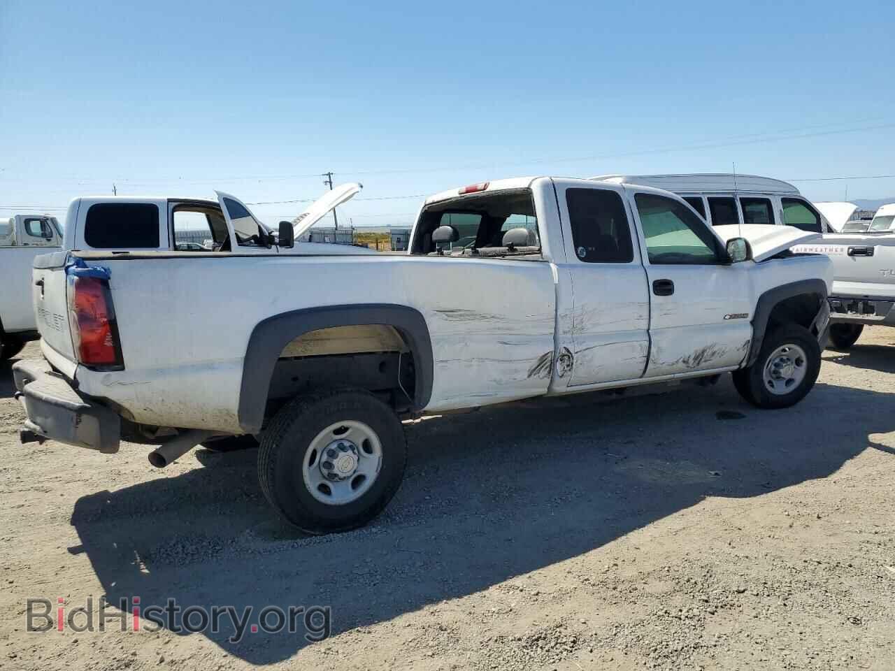 2006 CHEVROLET ALL Models - VIN: 1GCHC29U26E120941 - Фото 3