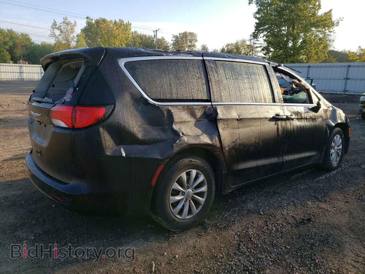 2017 CHRYSLER PACIFICA - VIN: 2C4RC1DG4HR571441 - Photo 3