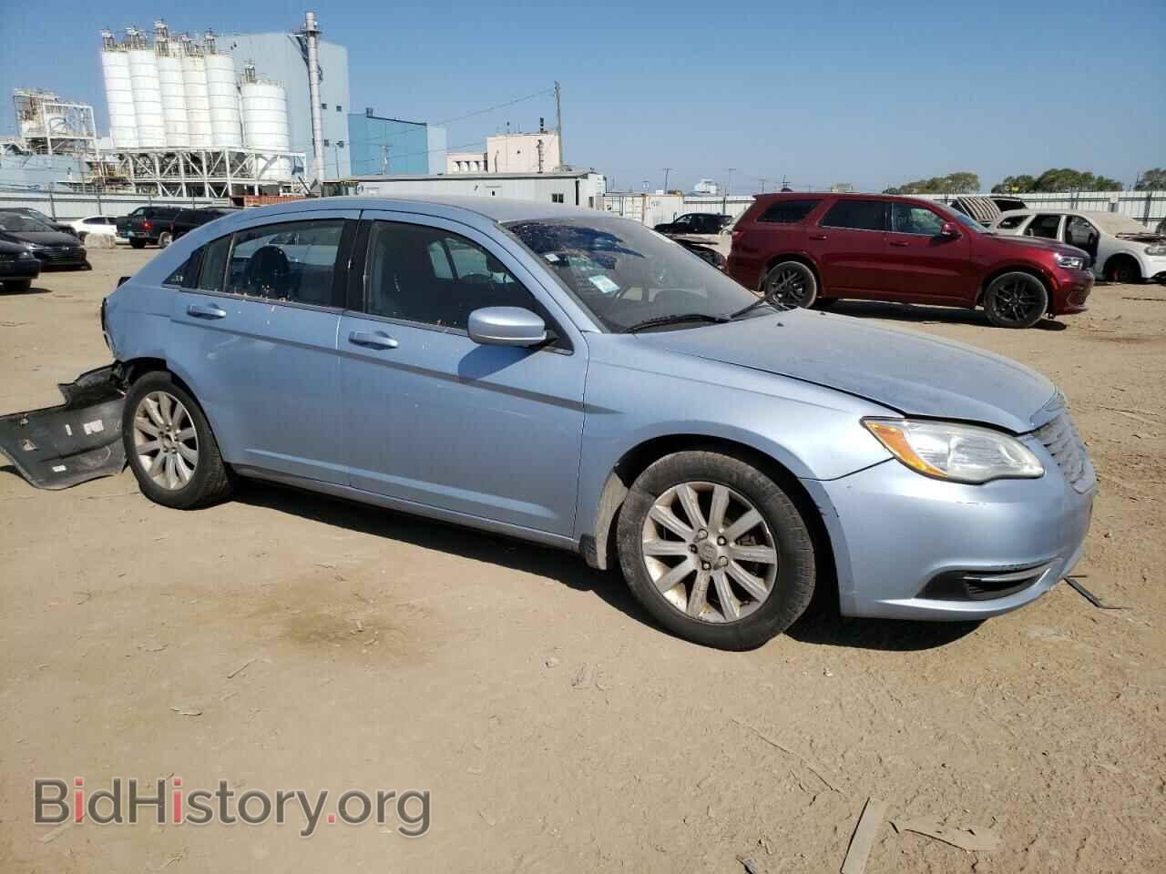 2013 CHRYSLER 200 - VIN: 1C3CCBBB9DN545982 - Фото 4