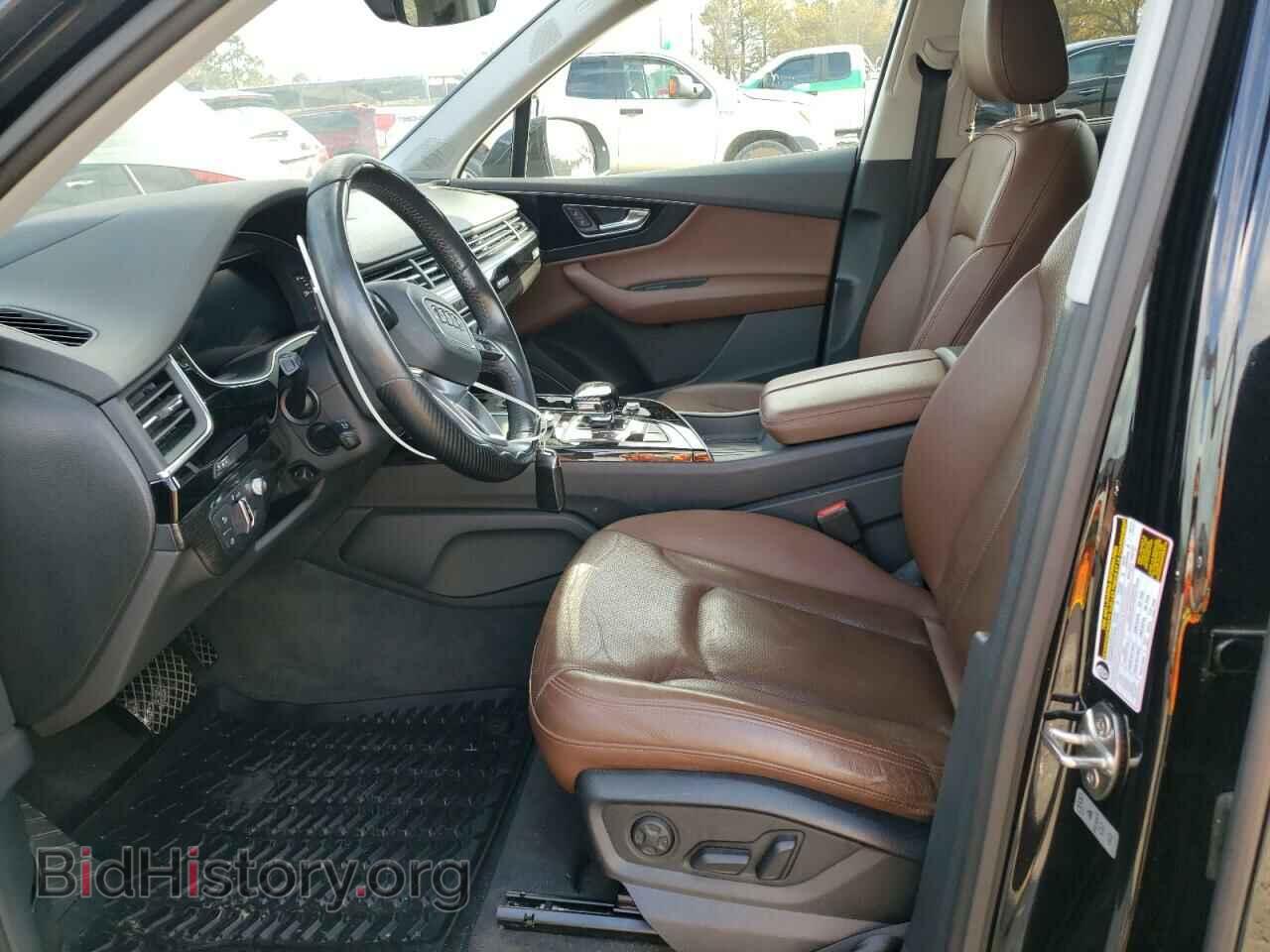 2017 AUDI Q7 - VIN: WA1VAAF70HD034144 - Фото 7