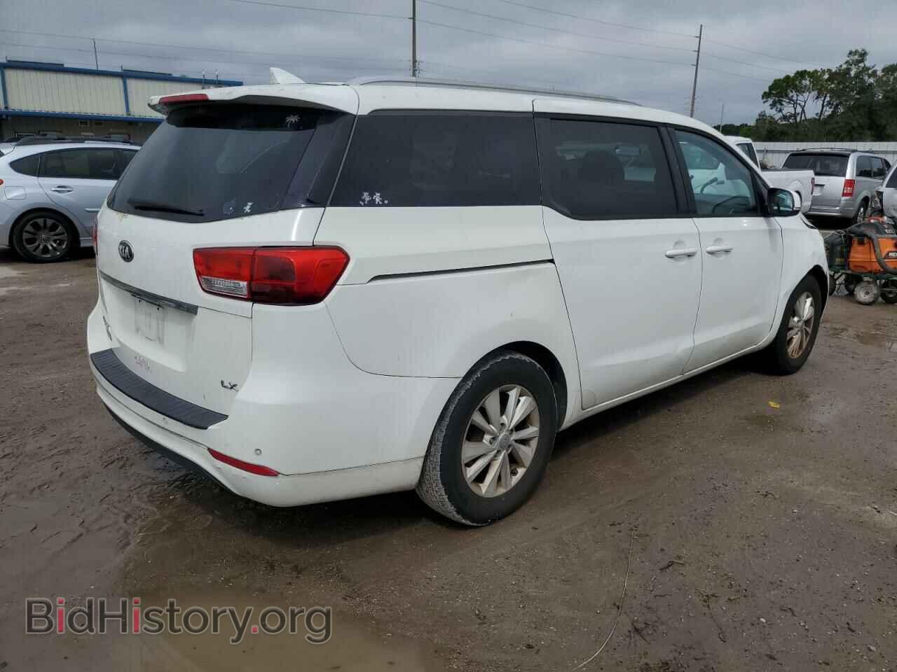 2015 KIA All Models - VIN: KNDMB5C14F6032159 - Фото 3