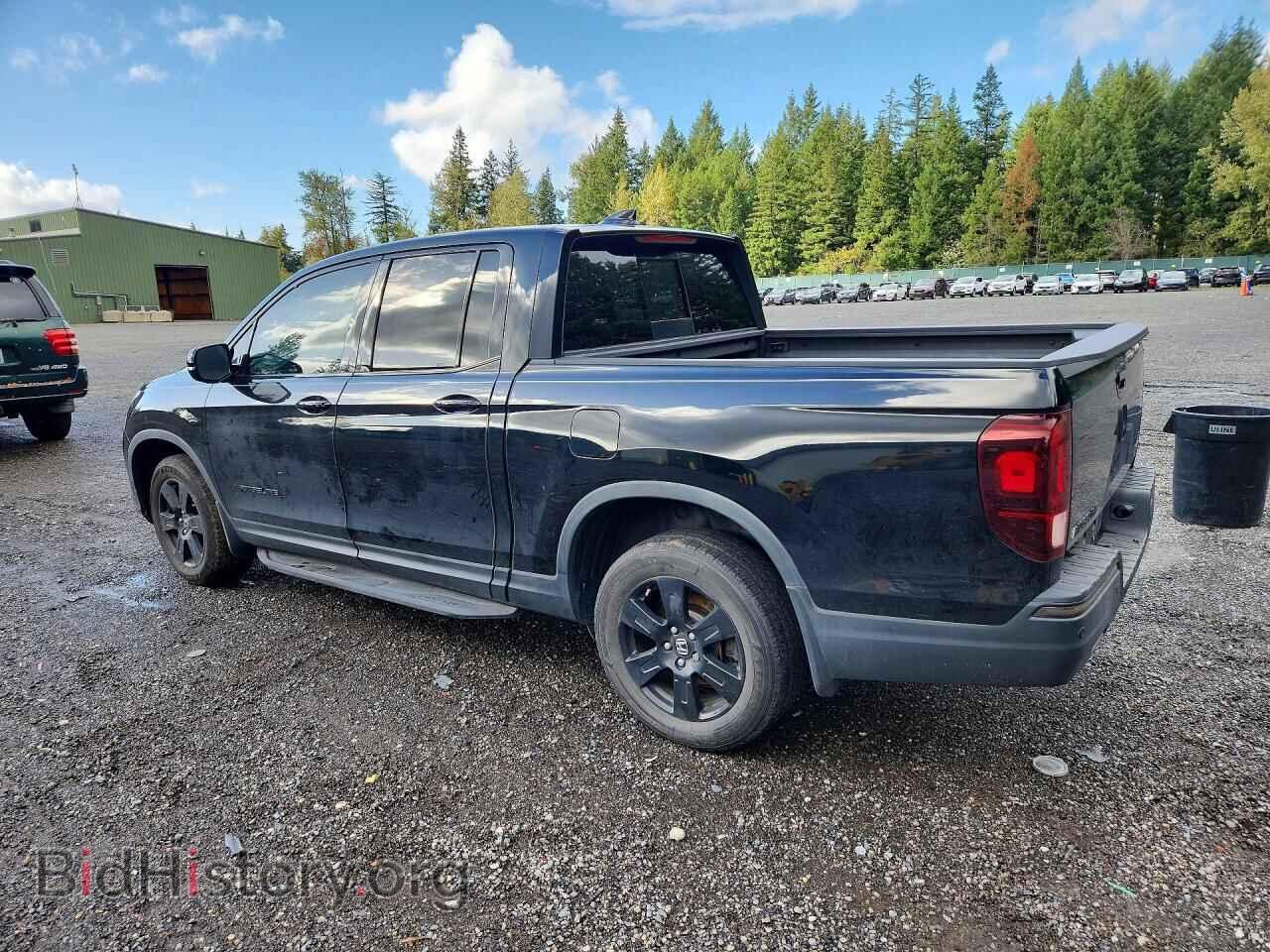 2017 HONDA RIDGELINE - VIN: 5FPYK3F89HB033837 - Photo 2