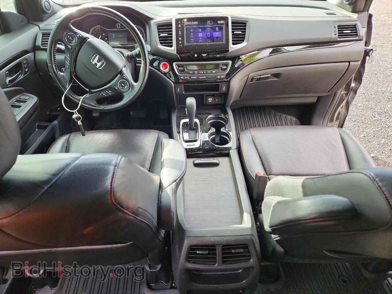 2017 HONDA RIDGELINE - VIN: 5FPYK3F89HB033837 - Photo 8