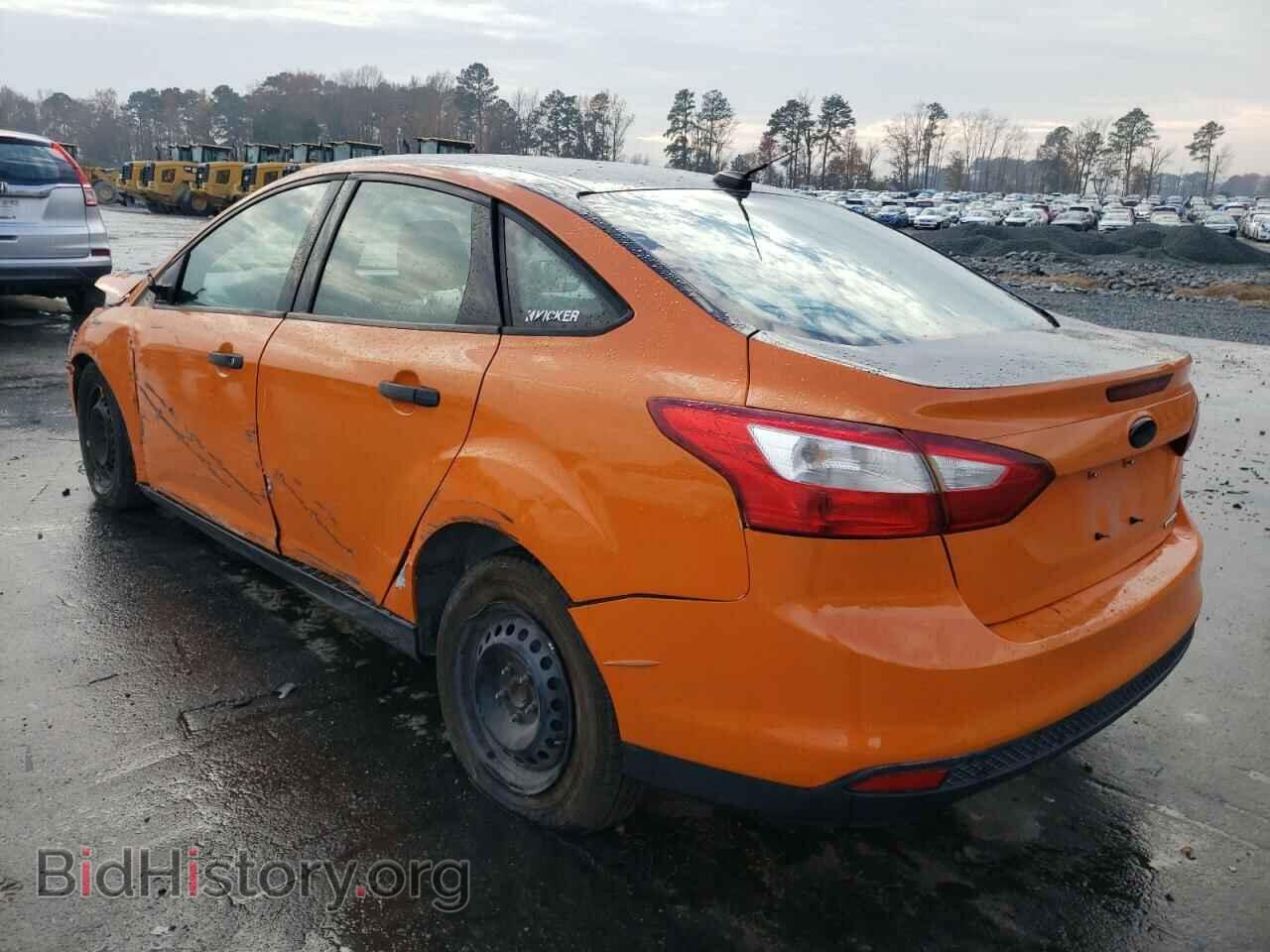 2013 FORD FOCUS - VIN: 1FADP3E27DL149704 - Photo 2