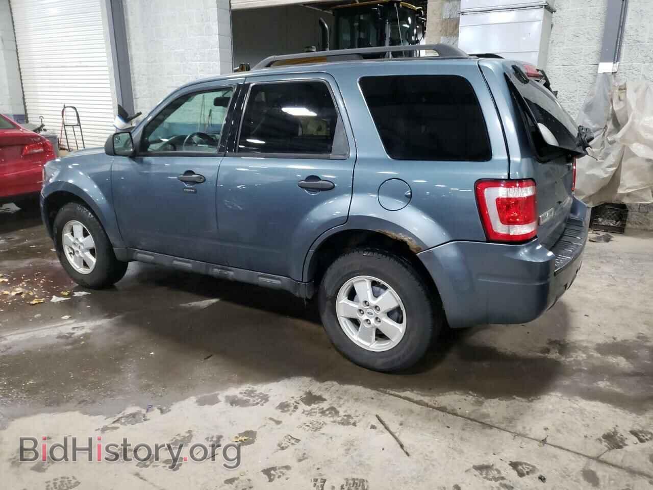 2010 FORD ESCAPE - VIN: 1FMCU0D70AKB19077 - Фото 2