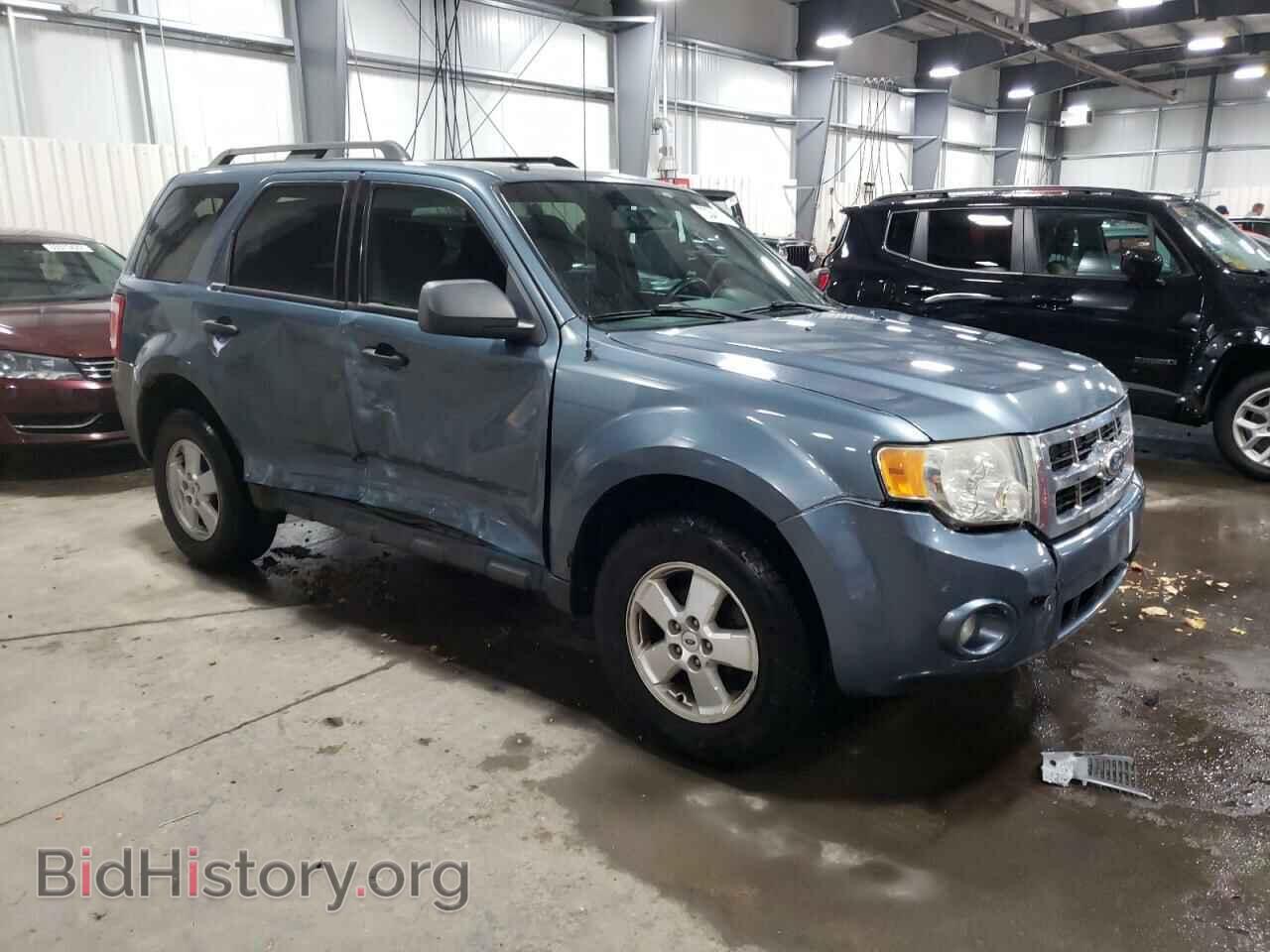2010 FORD ESCAPE - VIN: 1FMCU0D70AKB19077 - Фото 4