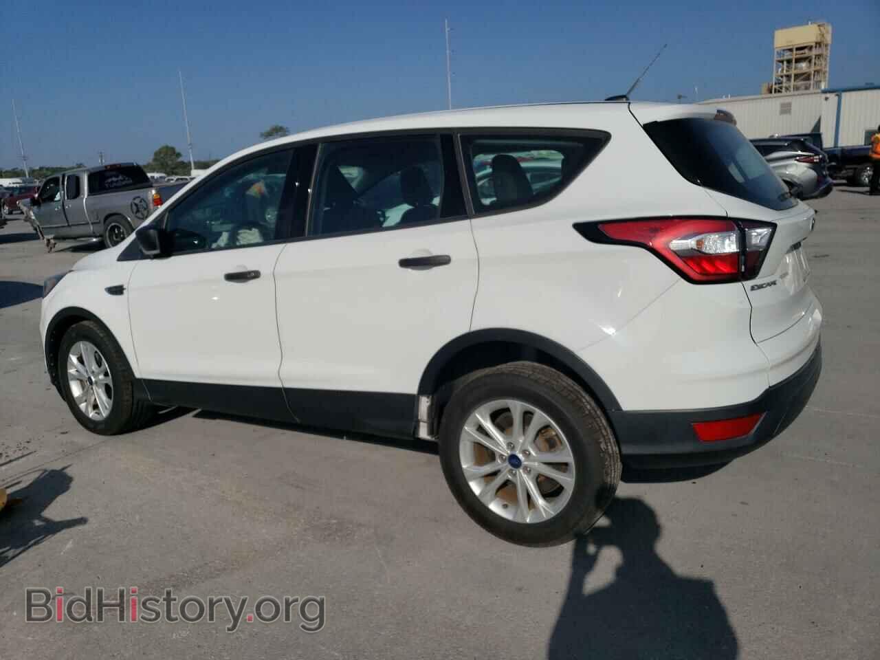 2018 FORD ESCAPE - VIN: 1FMCU0F75JUB67577 - Фото 2