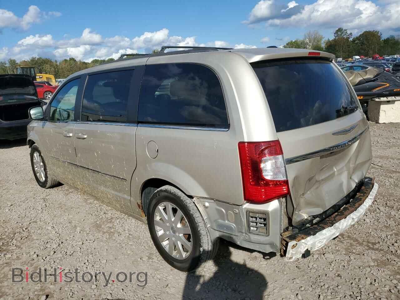 2013 CHRYSLER MINIVAN - VIN: 2C4RC1BG0DR720389 - Photo 2