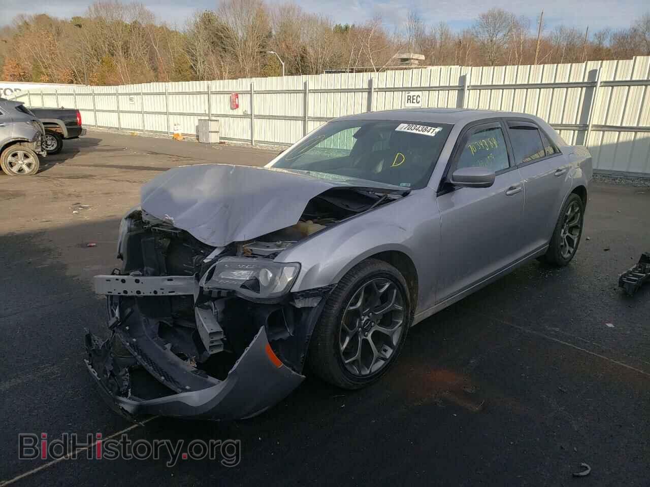 2015 CHRYSLER 300 - VIN: 2C3CCABG2FH832789 - Фото 2