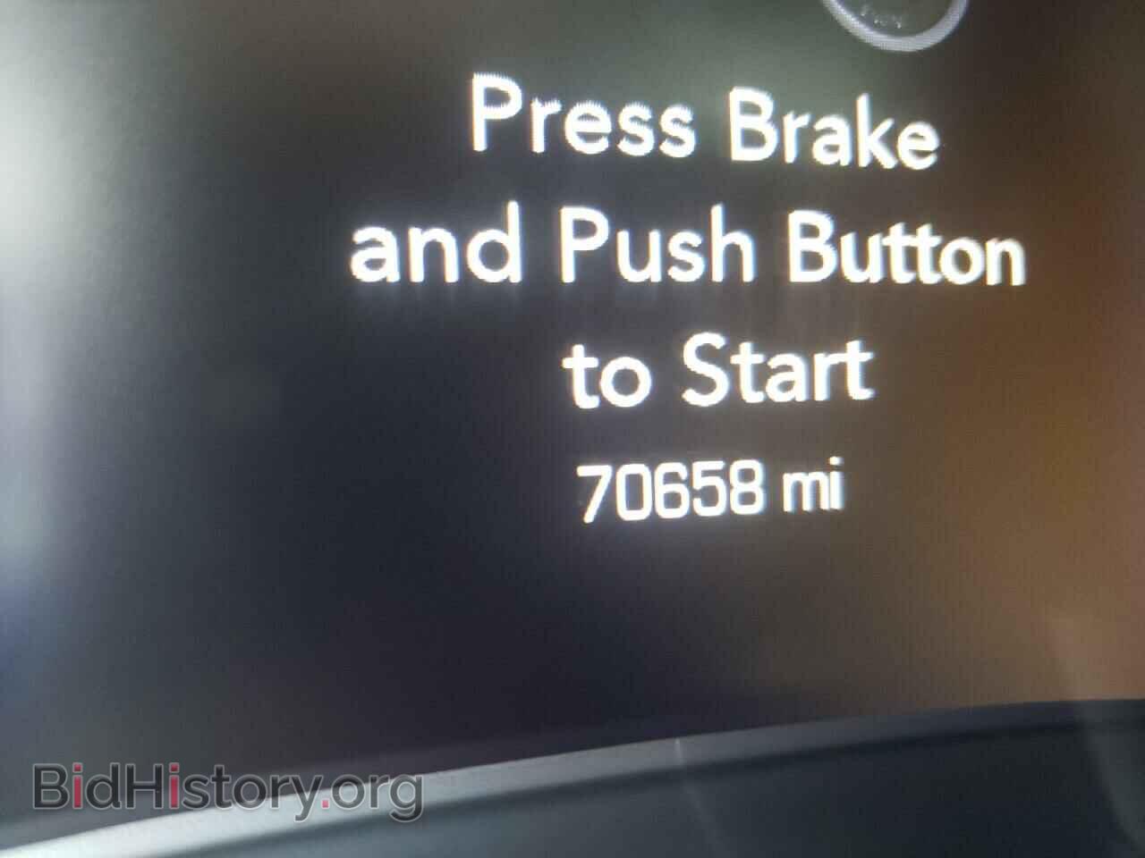 2015 CHRYSLER 300 - VIN: 2C3CCABG2FH832789 - Фото 8