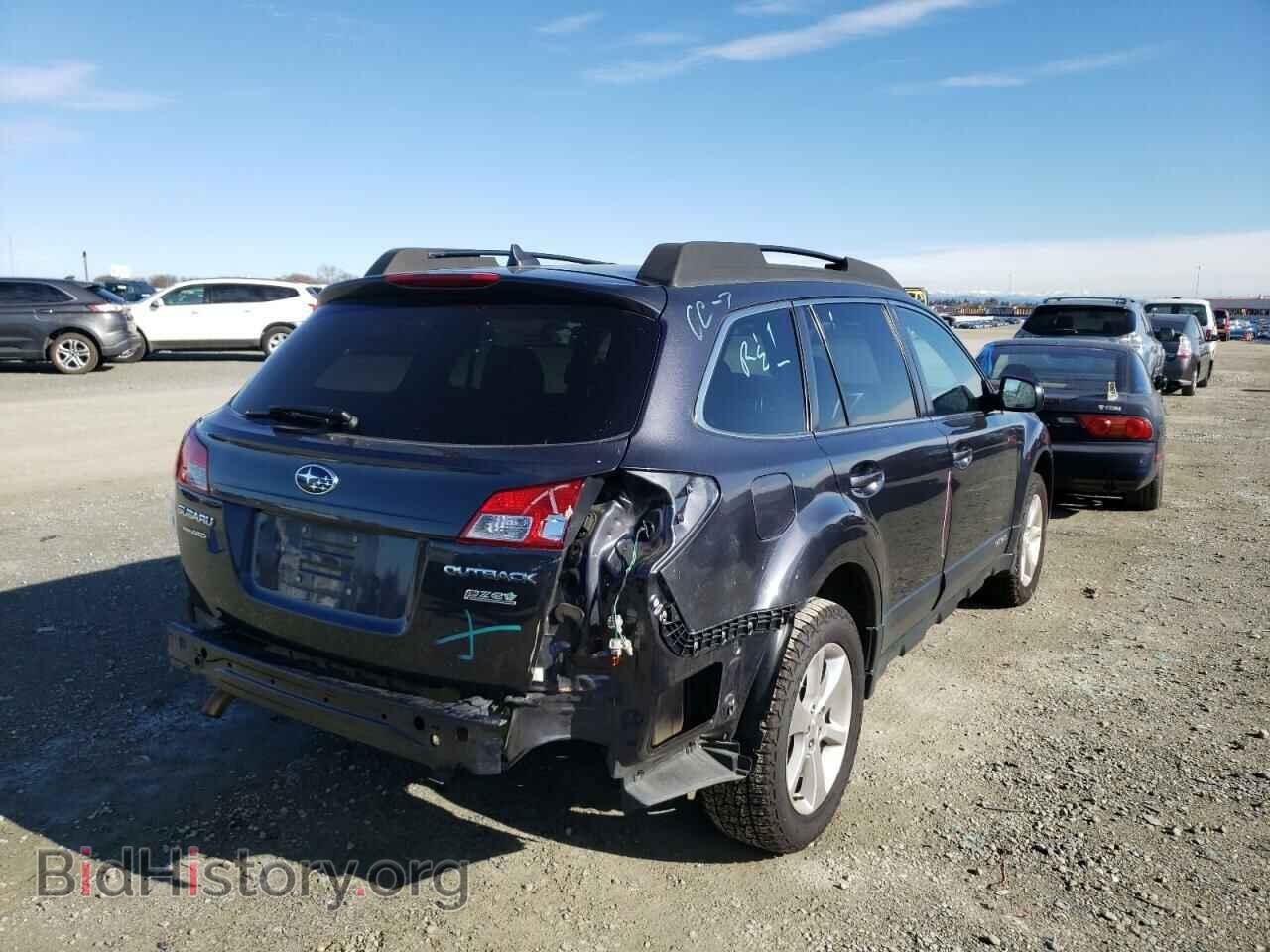 2013 SUBARU OUTBACK - VIN: 4S4BRBKC7D3272255 - Photo 4