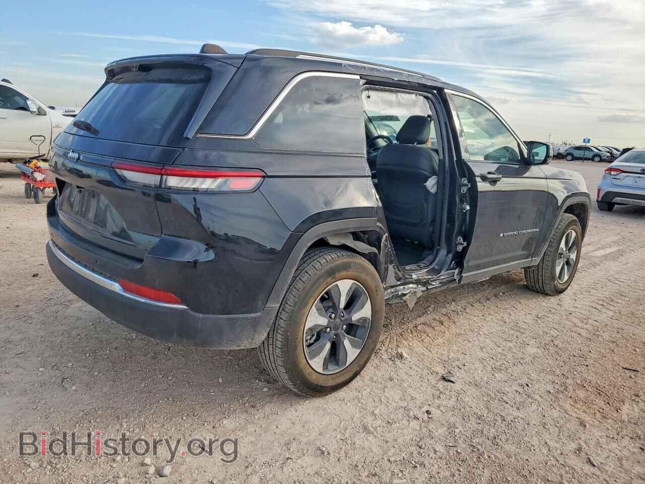 2024 JEEP CHEROKEE - VIN: 1C4RJYB62RC712008 - Photo 3