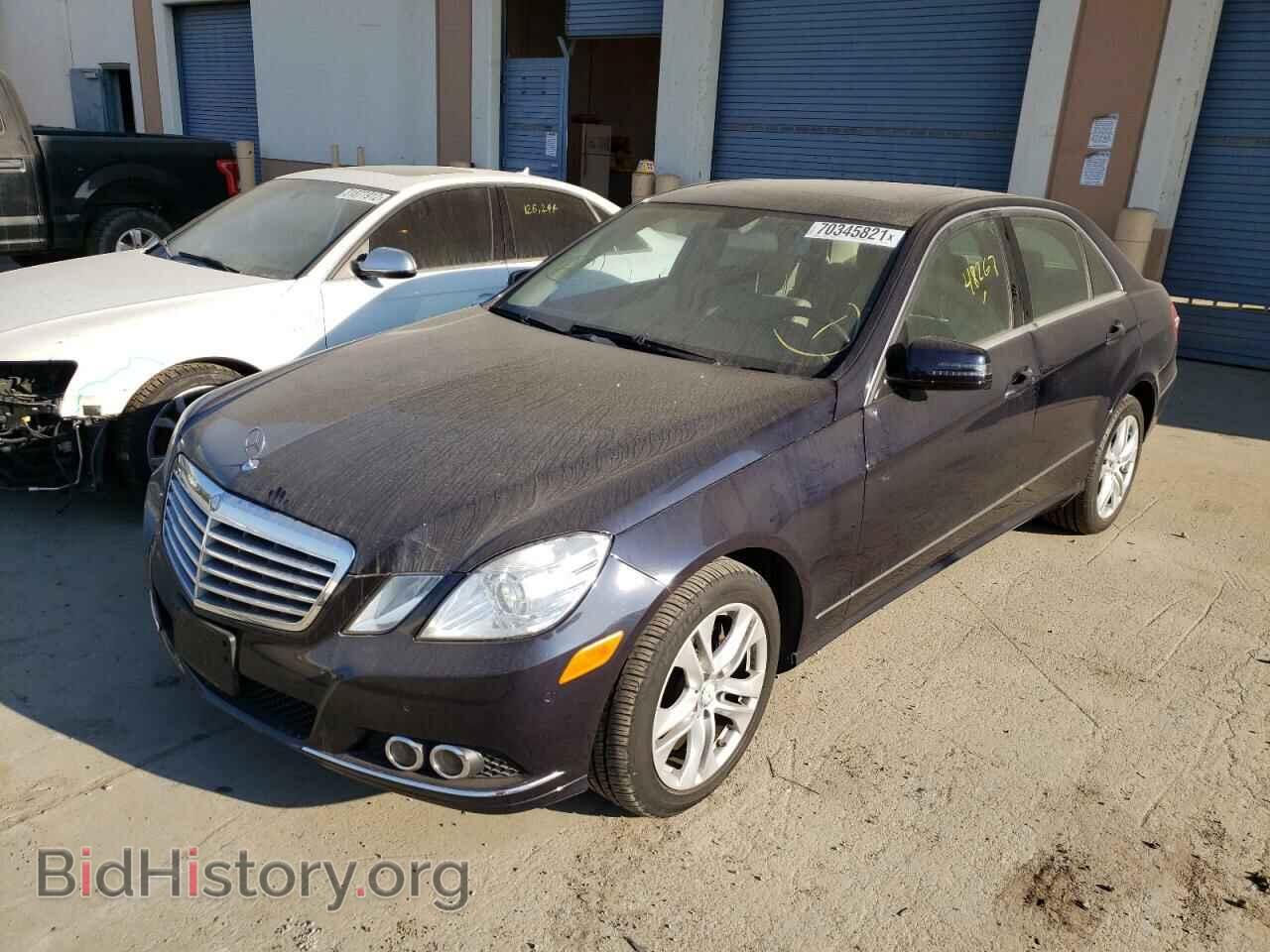 2011 MERCEDES-BENZ E-CLASS - VIN: WDDHF5GB5BA384642 - Фото 2