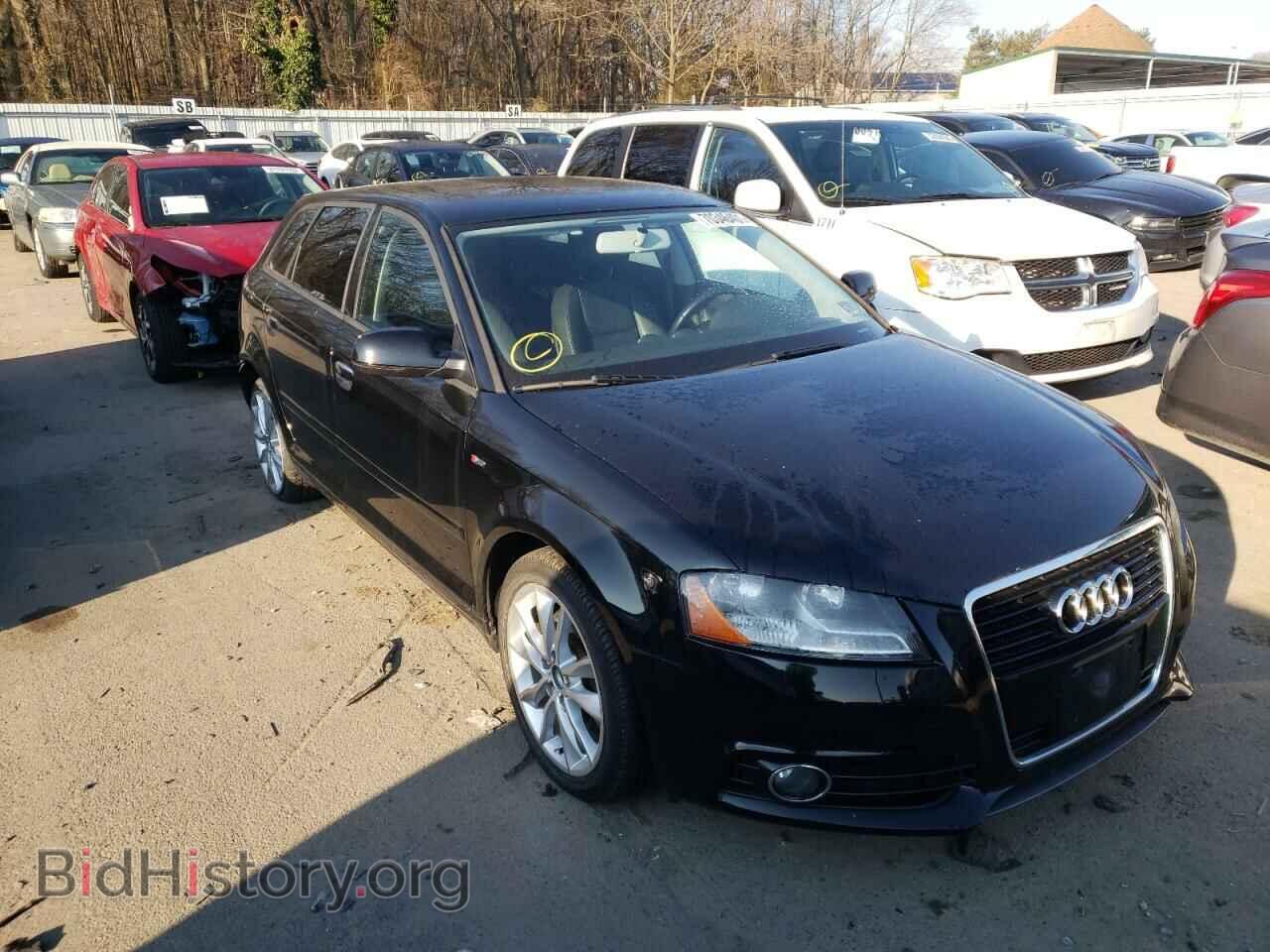Photo WAUBEAFM4DA001983 - AUDI A3 2013