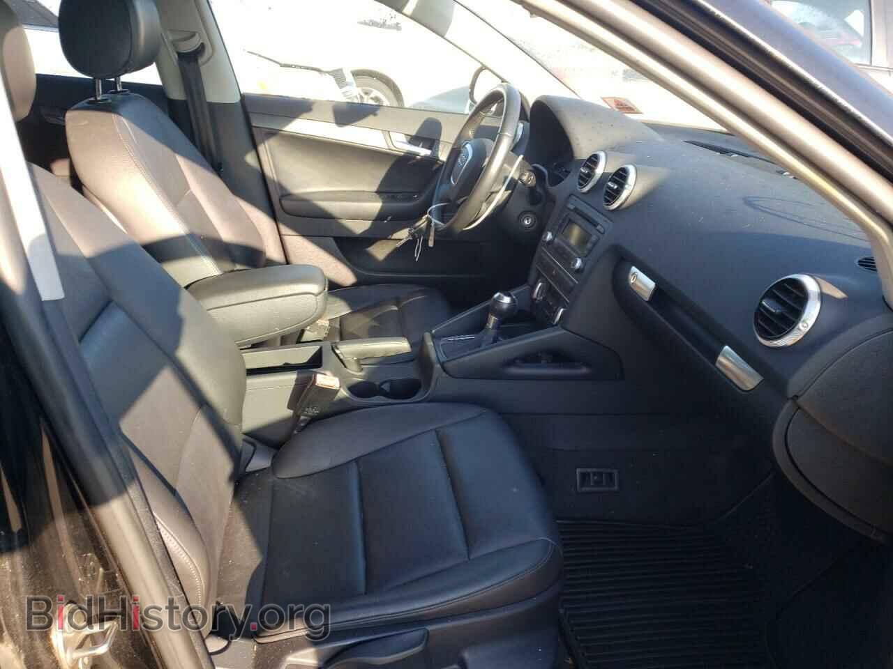 2013 AUDI A3 - VIN: WAUBEAFM4DA001983 - Фото 5
