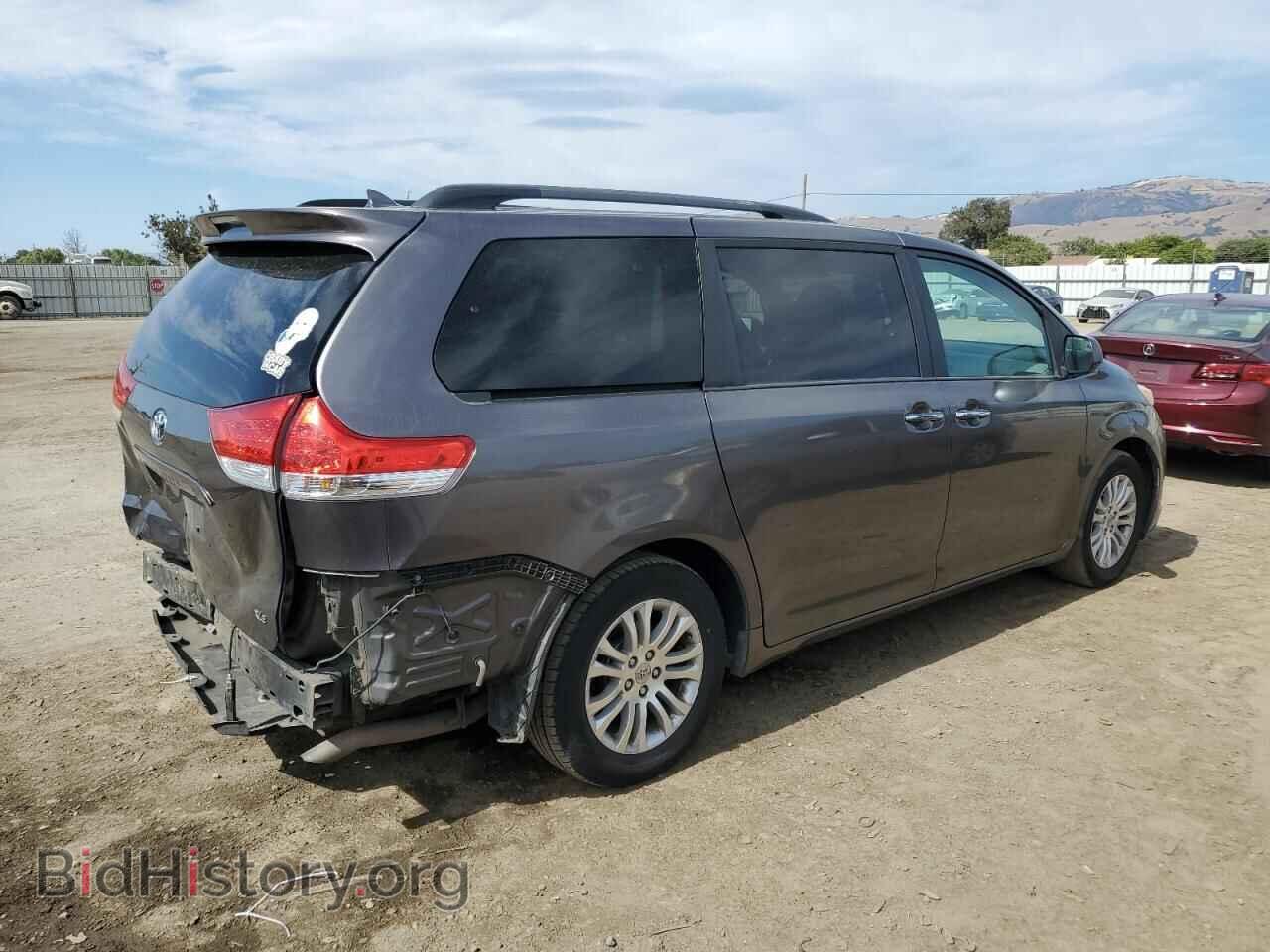 2012 TOYOTA All Models - VIN: 5TDYK3DC6CS245180 - Фото 3