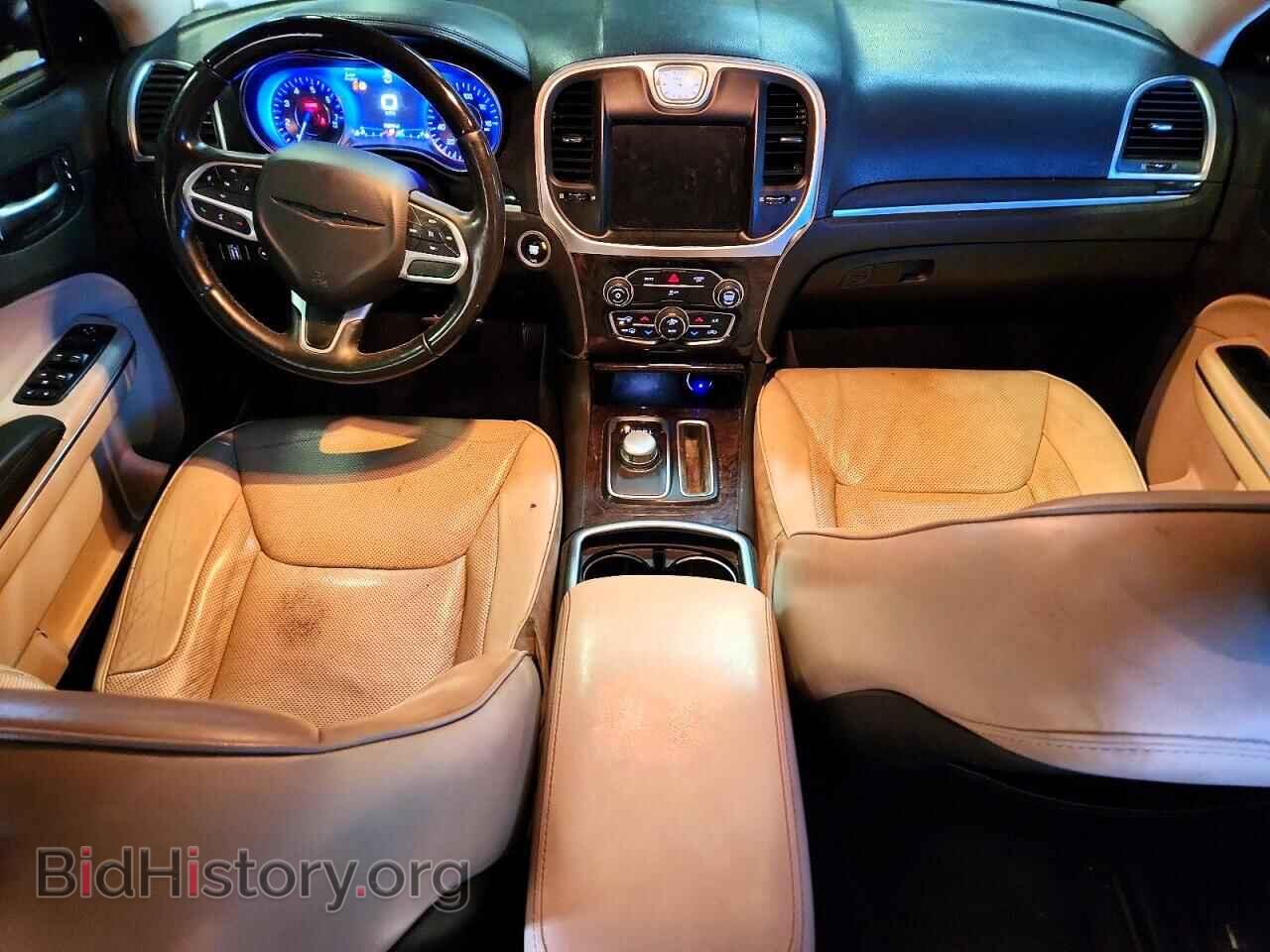 2018 CHRYSLER 300 - VIN: 2C3CCAKG9JH240993 - Фото 8