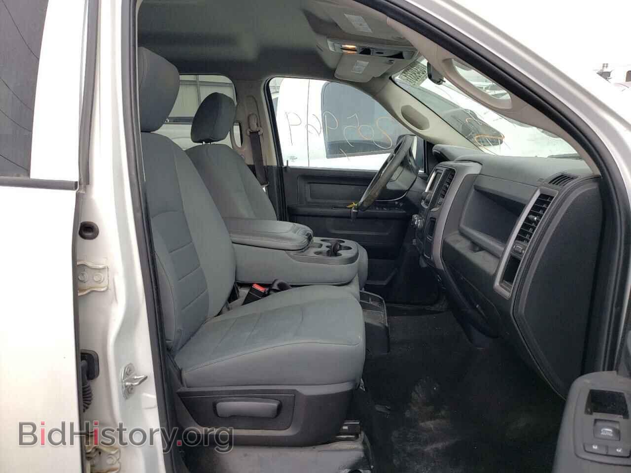 2017 RAM 1500 - VIN: 3C6RR7KT5HG718607 - Фото 5