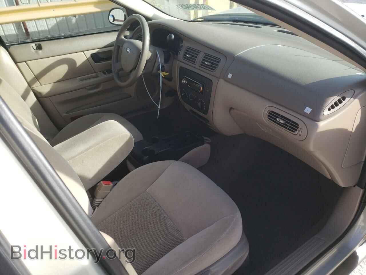 2006 FORD TAURUS - VIN: 1FAFP53U16A206275 - Фото 5