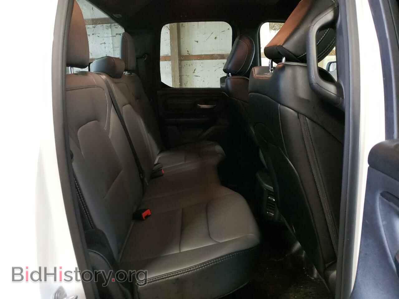 2022 RAM 1500 - VIN: 1C6RRFCG2NN384261 - Фото 10